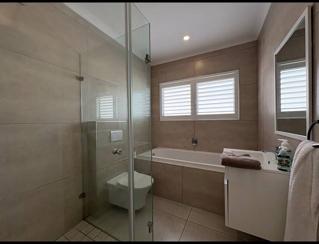3 BEDROOM HOUSE FOR SALE IN SANDOWN